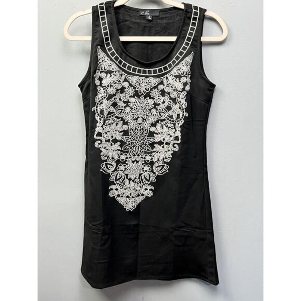 C Luce Dress Womens size small sleeveless black embroidered floral‎ stretch